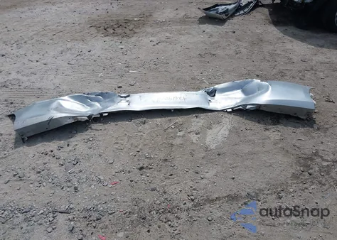 2017 Toyota Camry Le z USA, uszkodzony, nr VIN 4T1BF1FK1HU392637